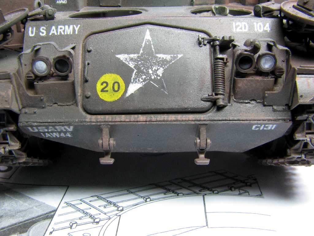 1:35 M42A1 Duster - przód kadłuba
